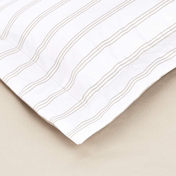Basics Light-Weight Microfiber Duvet Cover Set with Zipper Closure - Full/Queen, Taupe Stripe – Bild 4